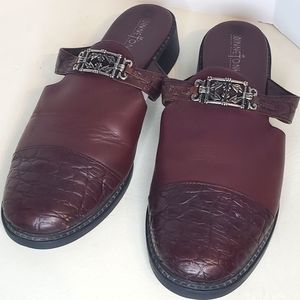 Minnetonka Brown Leather Embossed Cap Toe Mule Clogs Women's Size 8